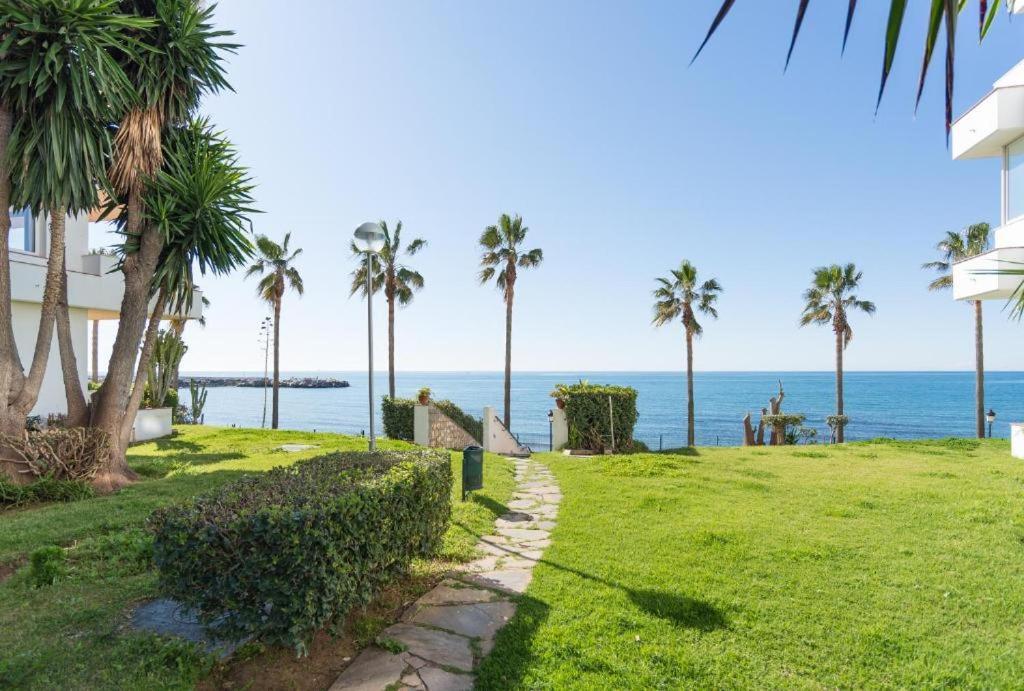In Front Of Sea & Center Apartment Marbella Ngoại thất bức ảnh